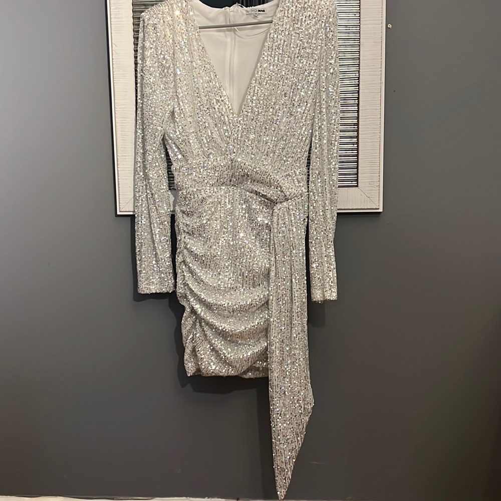 Sequins dress size medium from Fashion Nova